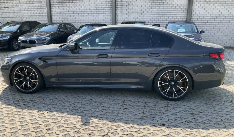
								BMW M5 Competition 626 Ps VOLL voll									