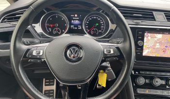 
									Volkswagen Touran 2.0 TDI DSG LED ACC+ voll								