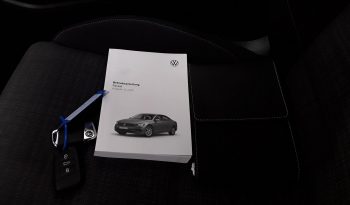 
									Volkswagen Passat Lim 2.0 TDI SCR DSG Business MATRIX*ACC+*Line*R-KAMERA voll								