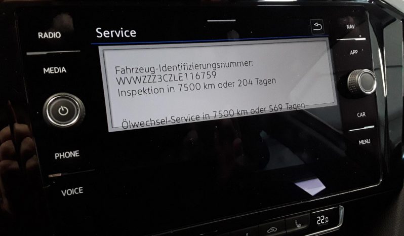 
								Volkswagen Passat Variant 1.6 TDI DSG Business*LED*ACC+*Line*R-Kamera voll									