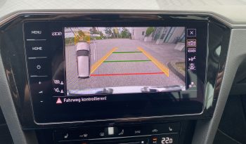 
									Volkswagen Passat Variant 2.0 TDI SCR DSG Business MATRIX*ACC+*Line*R-KAMERA*AHK voll								