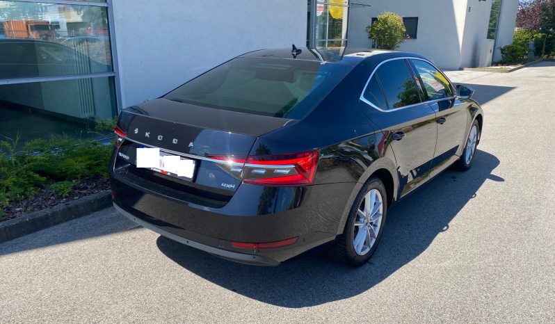 
								Skoda Superb Limousine Style 2.0 TDI DSG 4×4 MATRIX*VIRTU*ACC*AHK voll									