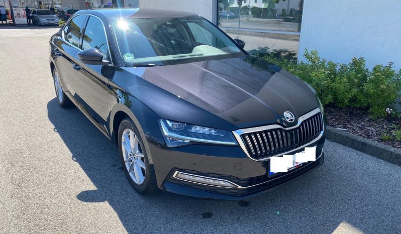 
								Skoda Superb Limousine Style 2.0 TDI DSG 4×4 MATRIX*VIRTU*ACC*AHK voll									