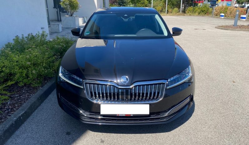 
								Skoda Superb Limousine Style 2.0 TDI DSG 4×4 MATRIX*VIRTU*ACC*AHK voll									