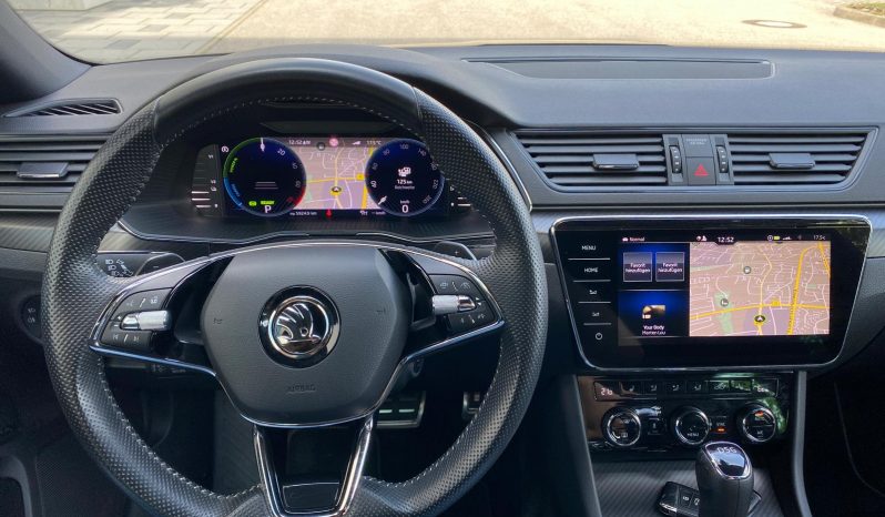 
								Skoda Superb Lim. Sportline iV 2.0 TDI DSG MATRIX∗VIRTU∗ACC+*CANTON∗Voll voll									