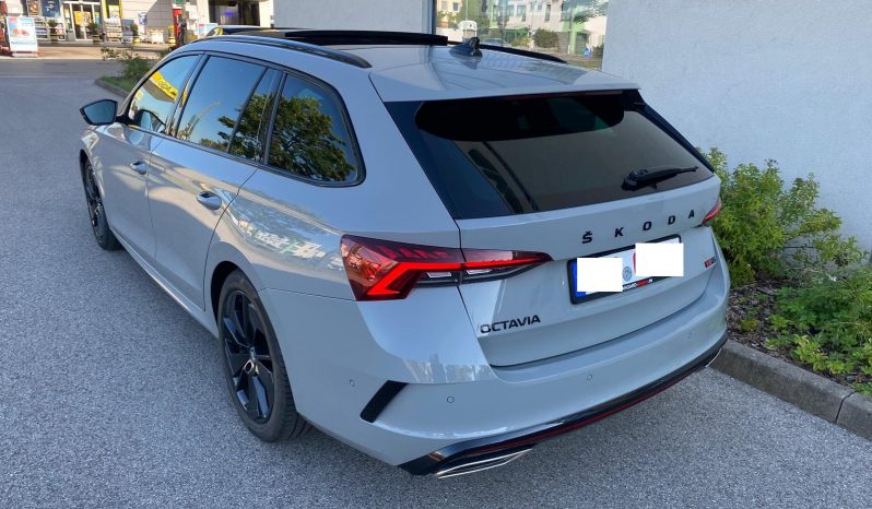 
								Skoda Octavia Combi RS 4×4 2.0 TDI DSG LED*VIRTU*PANO*STH*CANTON*AHK* voll									