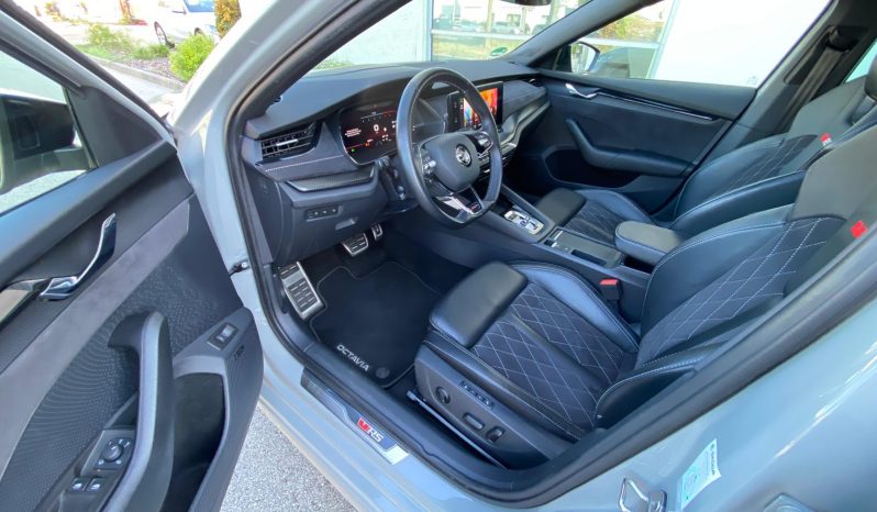 
								Skoda Octavia Combi RS 4×4 2.0 TDI DSG LED*VIRTU*PANO*STH*CANTON*AHK* voll									