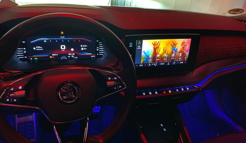 
								Skoda Octavia Combi RS 4×4 2.0 TDI DSG LED*VIRTU*PANO*STH*CANTON*AHK* voll									