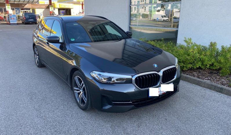 
								BWM 530 Touring d xDrive LED*HUD*LUFT*ACC*HARMAN*LEDER*AHK voll									
