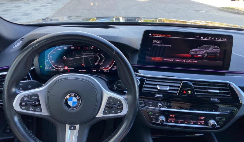 
								BWM 530 Touring d xDrive LED*HUD*LUFT*ACC*HARMAN*LEDER*AHK voll									