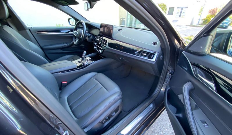 
								BWM 530 Touring d xDrive LED*HUD*LUFT*ACC*HARMAN*LEDER*AHK voll									