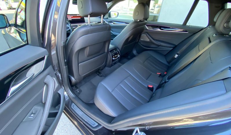 
								BWM 530 Touring d xDrive LED*HUD*LUFT*ACC*HARMAN*LEDER*AHK voll									