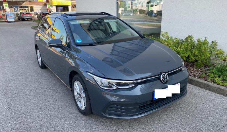 
								Volkswagen Golf Variant VIII Life 2.0 TDI DSG LED*VIRTU*PANO*R-Kam*STHZ*ACC+ voll									