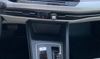 
									Volkswagen Golf Variant VIII Life 2.0 TDI DSG LED*VIRTU*PANO*R-Kam*STHZ*ACC+ voll								