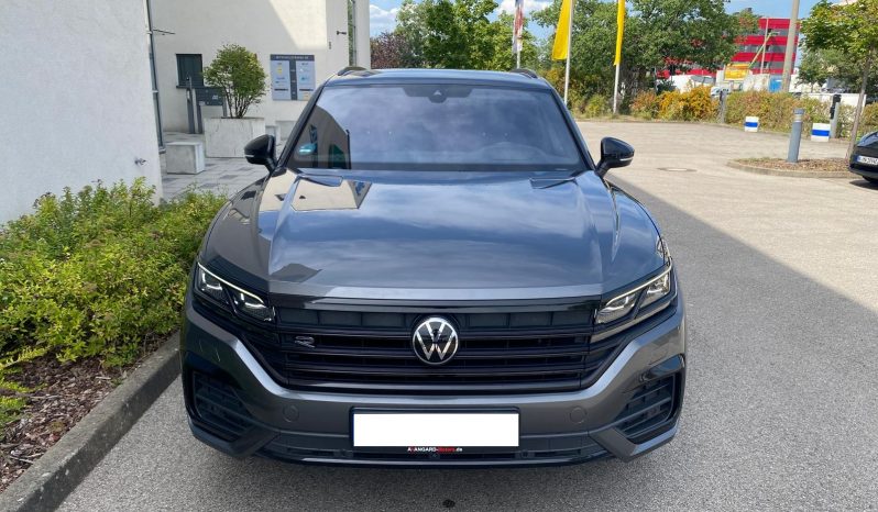 
								Volkswagen Touareg R-Line BLACK 4Motion 3.0 TDI DSG *MATRIX*HUD*360 Kam*Luft*ACC+*Line*AHK voll									