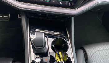 
									Volkswagen Touareg R-Line BLACK 4Motion 3.0 TDI DSG *MATRIX*HUD*360 Kam*Luft*ACC+*Line*AHK voll								