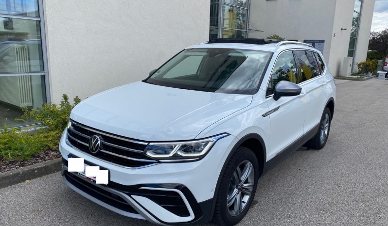 Volkswagen Tiguan Allspace Elegance 2.0 TDI DSG 4M MATRIX*7SITZ*STH*ACC+*Line*AHK