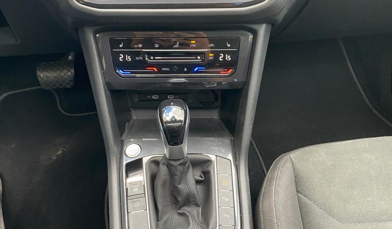 
								Volkswagen Tiguan Allspace Elegance 2.0 TDI DSG 4M MATRIX*7SITZ*STH*ACC+*Line*AHK voll									