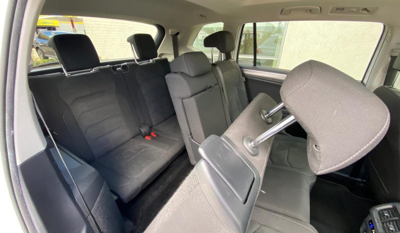 
								Volkswagen Tiguan Allspace Elegance 2.0 TDI DSG 4M MATRIX*7SITZ*STH*ACC+*Line*AHK voll									