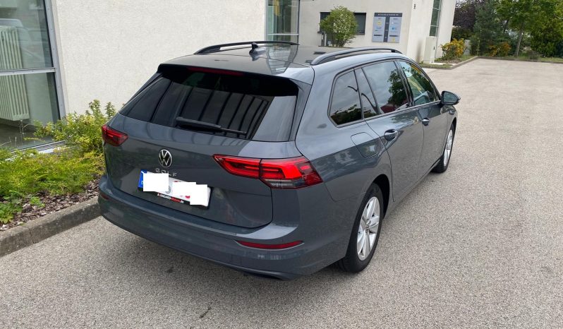 
								Volkswagen Golf VIII Variant Life 2.0 TDI DSG MATRIX*NAVI*LINE voll									