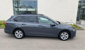 
									Volkswagen Golf VIII Variant Life 2.0 TDI DSG MATRIX*NAVI*LINE voll								