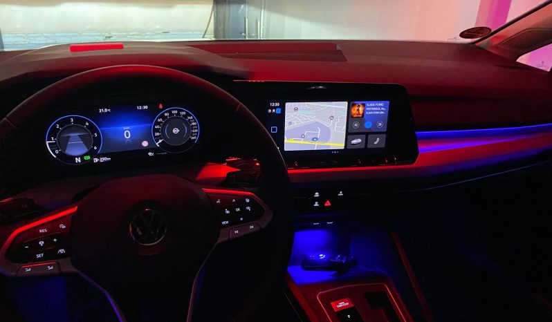 
								Volkswagen Golf VIII Variant Life 2.0 TDI DSG MATRIX*NAVI*LINE voll									