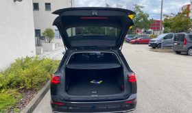 Volkswagen Golf VIII Variant Style 2.0 TDI DSG MATRIX*ACC+*Line*R-KAMERA