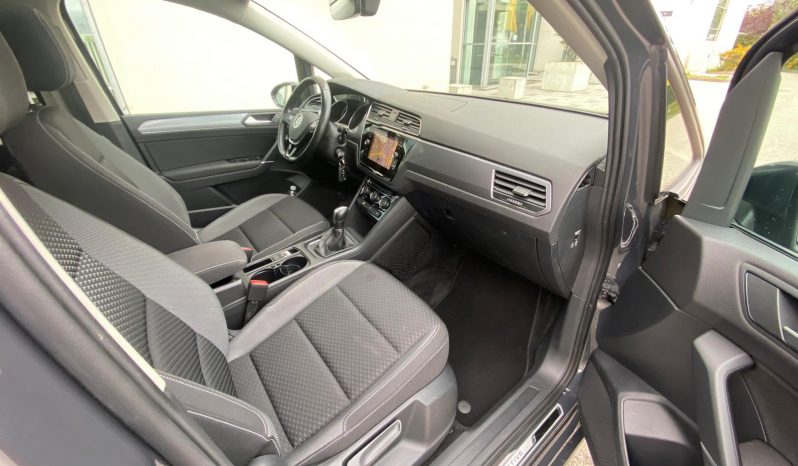 
								Volkswagen Touran Active 2.0 TDI LED*7-Sitzer*PANO*ACC+*R-Kamera*AHK voll									