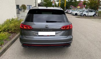 
									Volkswagen Touareg R-Line BLACK 3.0 TDI DSG 4M MATRIX*Luft*360*ACC+*HUD*AHK voll								