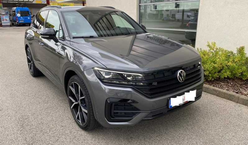 
								Volkswagen Touareg R-Line BLACK 3.0 TDI DSG 4M MATRIX*Luft*360*ACC+*HUD*AHK voll									
