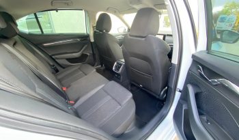 
									Skoda Octavia Limousine Style 2.0 TDI DSG MATRIX∗HUD∗ACC∗LINE voll								