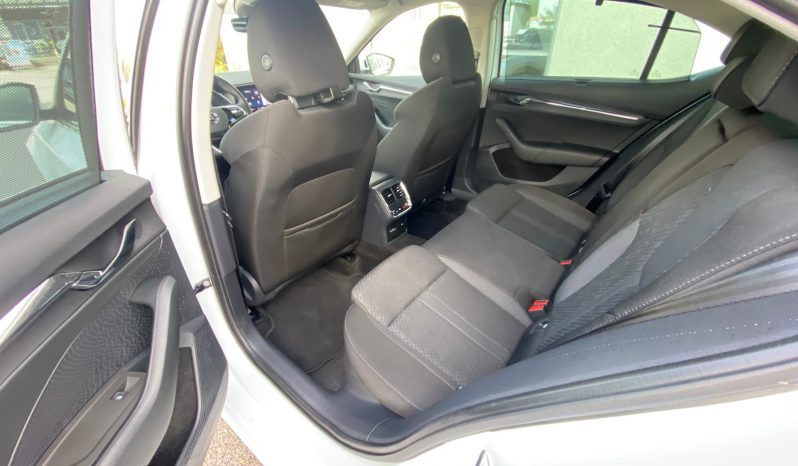 
								Skoda Octavia Limousine Style 2.0 TDI DSG MATRIX∗HUD∗ACC∗LINE voll									