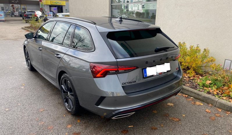 Skoda Octavia Combi RS 4×4 2.0 TDI DSG MATRIX*VIRTU*AHK*IQ
