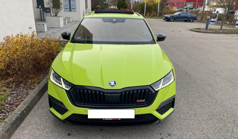 
								Skoda Octavia Combi RS 4×4 2.0 TDI DSG MATRIX*VIRTU*CANTON*PANO*HUD**AHK* voll									