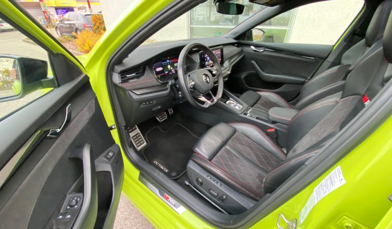 
								Skoda Octavia Combi RS 4×4 2.0 TDI DSG MATRIX*VIRTU*CANTON*PANO*HUD**AHK* voll									