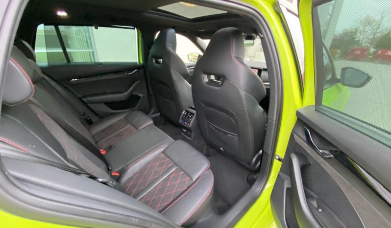 
								Skoda Octavia Combi RS 4×4 2.0 TDI DSG MATRIX*VIRTU*CANTON*PANO*HUD**AHK* voll									