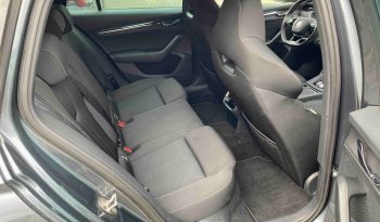 
									Skoda Octavia Combi Style SPORT2.0 TDI DSG MATRIX*VIRTU*HUD*El-Sitze*R-Kam*AHK voll								