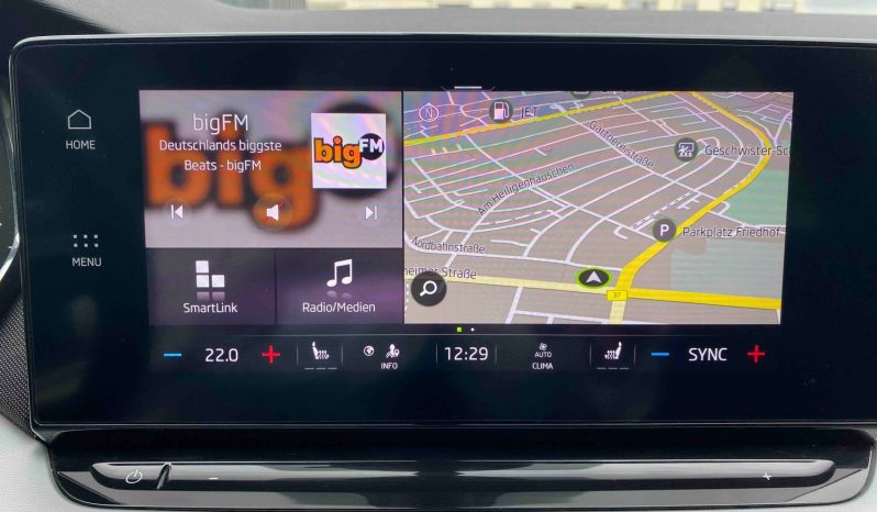 
								Skoda Octavia Combi Style SPORT2.0 TDI DSG MATRIX*VIRTU*HUD*El-Sitze*R-Kam*AHK voll									