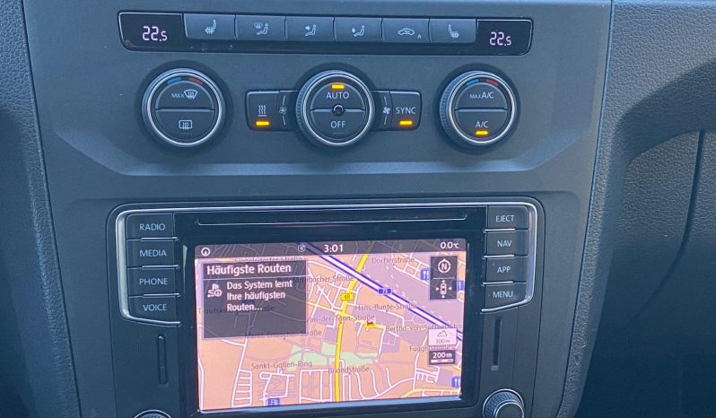 
								Volkswagen Caddy PKW Maxi Comfortline BMT 2.0 TDI NaVi*AHK*Webasto voll									