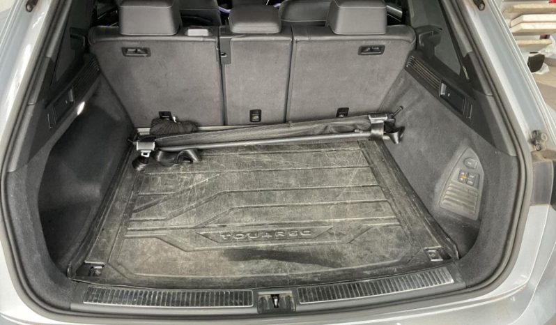 
								Volkswagen Touareg R-Line BLACK 3.0 TDI DSG 4M MATRIX*Luft*360K*ACC+*HUD*AHK voll									