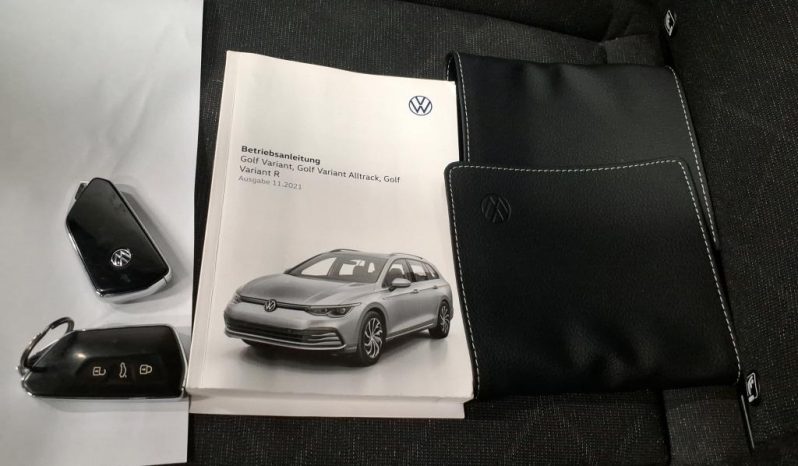 
								Volkswagen Golf Variant VIII Life 2.0 TDI DSG LED*VIRTU*STHZ*ACC+*LINE*AHK voll									