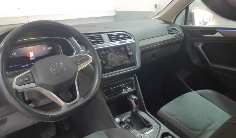 
								Volkswagen Tiguan Allspace Elegance 2.0 TDI DSG 4Motion*MATRIX*VIRTU*ACC+*HUD*StHz voll									