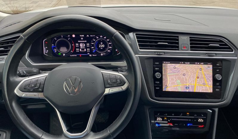 
								Volkswagen Tiguan Allspace Elegance 2.0 TDI DSG 4Motion*MATRIX*VIRTU*ACC+*HUD*StHz voll									