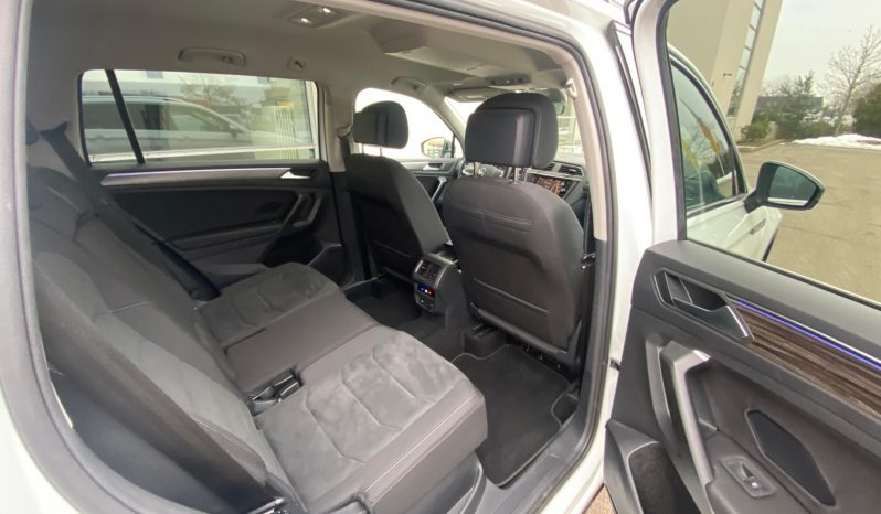 
								Volkswagen Tiguan Allspace Elegance 2.0 TDI DSG 4Motion*MATRIX*VIRTU*ACC+*HUD*StHz voll									