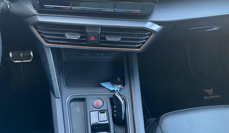 
								Cupra Formentor 2.0TDI 4Drive LED*PANO*LEDER*SOUND*R-Kam*ACC+*VOLL voll									