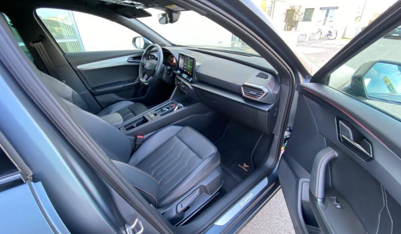 
								Cupra Formentor 2.0TDI 4Drive LED*PANO*LEDER*SOUND*R-Kam*ACC+*VOLL voll									