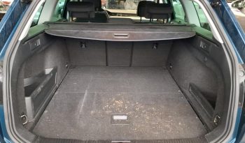 
									Volkswagen Passat Variant 2.0 TDI SCR DSG Business MATRIX*StHz*ACC+*Line*R-KAMERA voll								