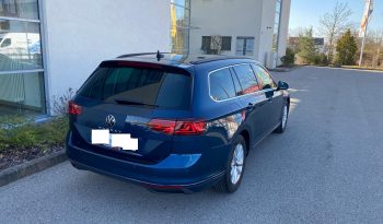 
									Volkswagen Passat Variant 2.0 TDI SCR DSG Business MATRIX*StHz*ACC+*Line*R-KAMERA voll								