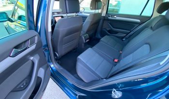 
									Volkswagen Passat Variant 2.0 TDI SCR DSG Business MATRIX*StHz*ACC+*Line*R-KAMERA voll								