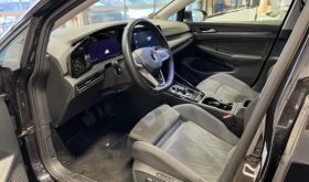 Volkswagen Golf VIII Variant Style 2.0TDI DSG MATRIX*VIRTU*ACC+*AHK*R-Kam